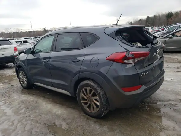 KM8J3CA45HU452900 2017 HYUNDAI TUCSON - Image 2