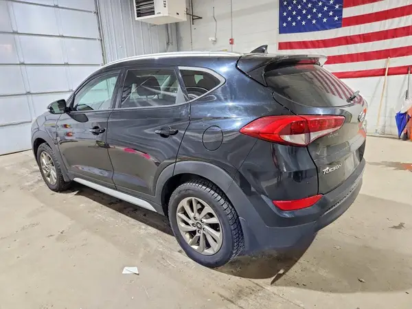 KM8J3CA45HU460706 2017 HYUNDAI TUCSON - Image 2