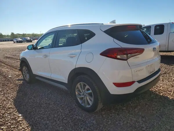 KM8J3CA45HU466599 2017 HYUNDAI TUCSON - Image 2