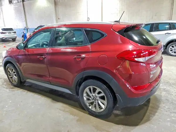 KM8J3CA45HU470698 2017 HYUNDAI TUCSON - Image 2