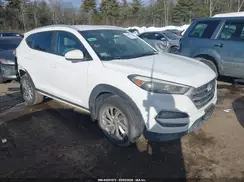 KM8J3CA45HU474587 2017 HYUNDAI TUCSON