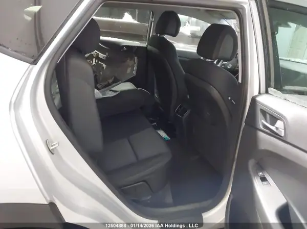 KM8J3CA45HU532150 2017 HYUNDAI TUCSON - Image 8