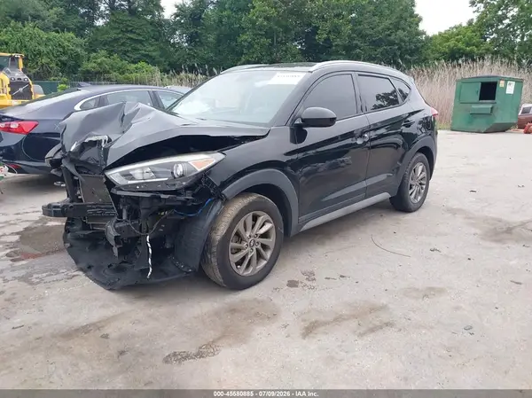KM8J3CA45HU545562 2017 HYUNDAI TUCSON - Image 2