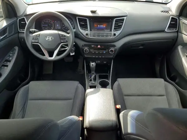 KM8J3CA45HU546551 2017 HYUNDAI TUCSON - Image 8