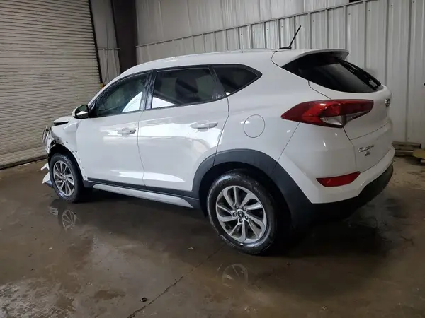 KM8J3CA45HU552334 2017 HYUNDAI TUCSON - Image 2
