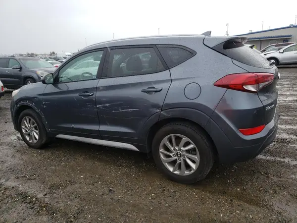 KM8J3CA45JU599546 2018 HYUNDAI TUCSON - Image 2