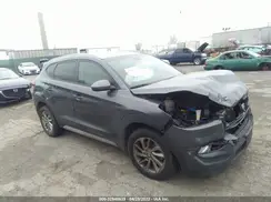 KM8J3CA45JU601151 2018 HYUNDAI TUCSON