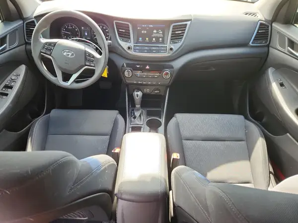 KM8J3CA45JU625269 2018 HYUNDAI TUCSON - Image 8