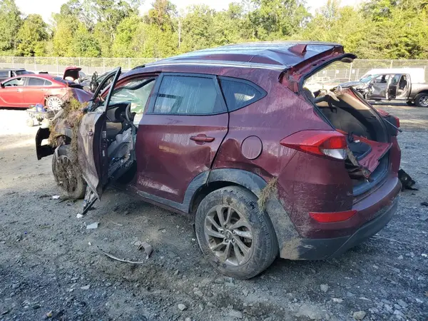 KM8J3CA45JU643674 2018 HYUNDAI TUCSON - Image 2