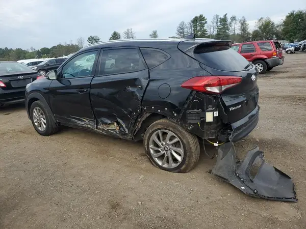 KM8J3CA45JU649376 2018 HYUNDAI TUCSON - Image 2