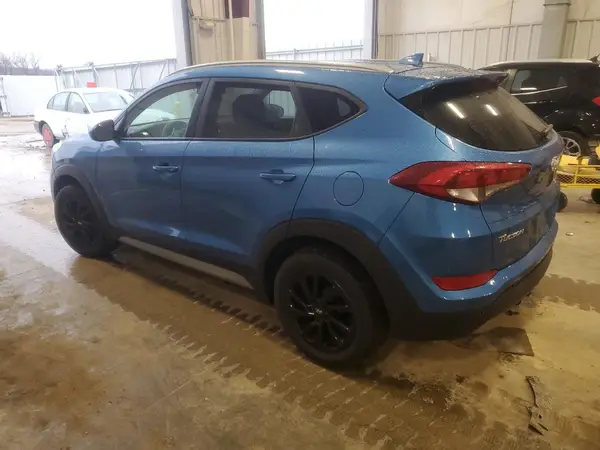 KM8J3CA45JU666291 2018 HYUNDAI TUCSON - Image 2