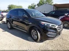 KM8J3CA45JU696892 2018 HYUNDAI TUCSON