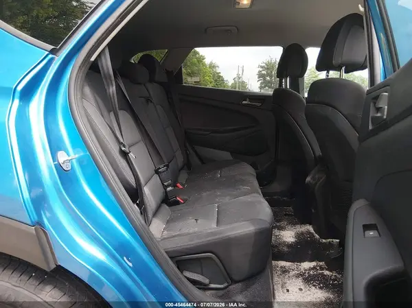 KM8J3CA45JU699761 2018 HYUNDAI TUCSON - Image 8