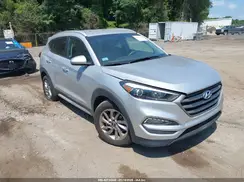 KM8J3CA45JU701685 2018 HYUNDAI TUCSON