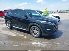 KM8J3CA45JU709138 2018 HYUNDAI TUCSON