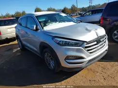 KM8J3CA45JU717255 2018 HYUNDAI TUCSON