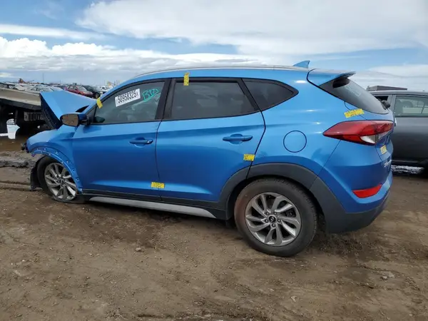 KM8J3CA45JU717966 2018 HYUNDAI TUCSON - Image 2