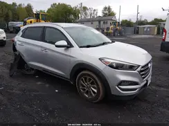 KM8J3CA45JU731883 2018 HYUNDAI TUCSON