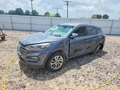 KM8J3CA45JU738784 2018 HYUNDAI TUCSON