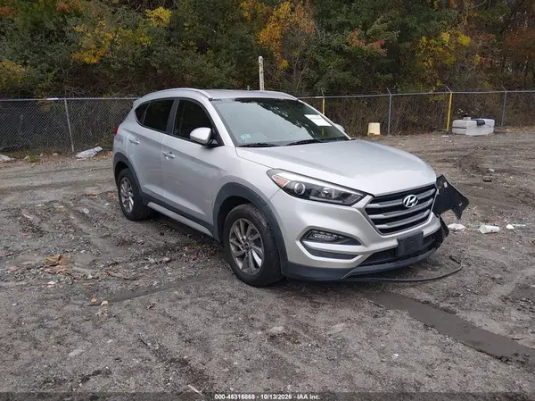 KM8J3CA45JU743404 2018 HYUNDAI TUCSON - Image 1