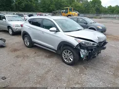 KM8J3CA45JU764818 2018 HYUNDAI TUCSON