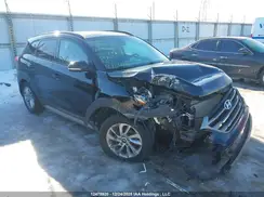 KM8J3CA45JU775057 2018 HYUNDAI TUCSON