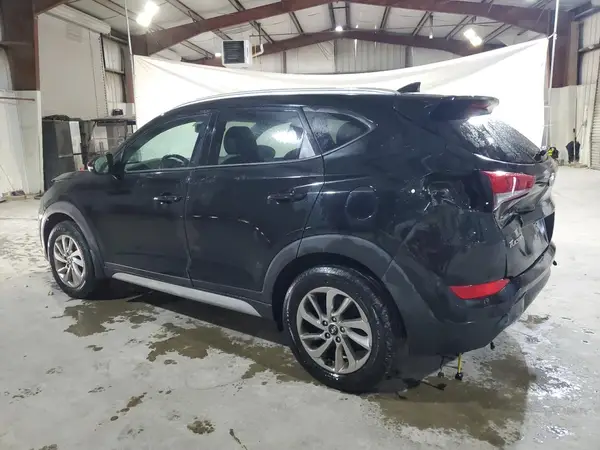 KM8J3CA45JU777097 2018 HYUNDAI TUCSON - Image 2