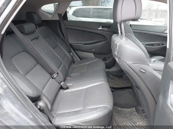 KM8J3CA45JU834544 2018 HYUNDAI TUCSON - Image 8