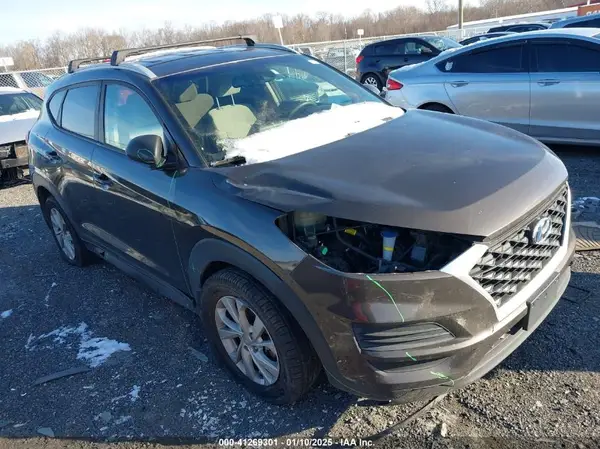 KM8J3CA45KU012411 2019 HYUNDAI TUCSON - Image 1