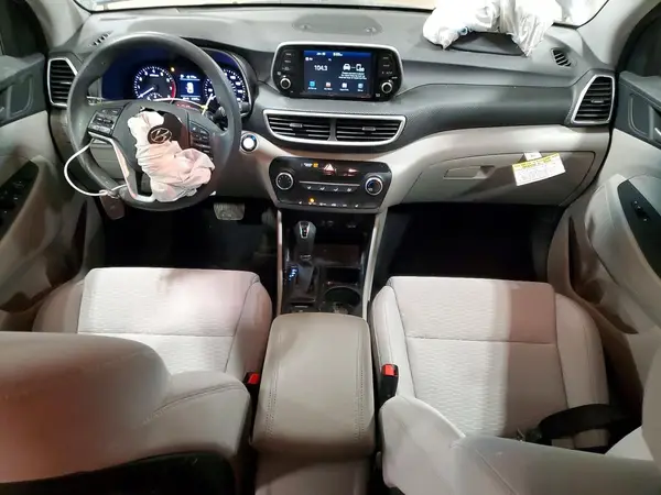 KM8J3CA45KU028379 2019 HYUNDAI TUCSON - Image 8