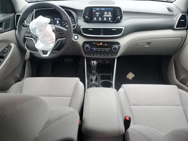 KM8J3CA45KU040158 2019 HYUNDAI TUCSON - Image 8
