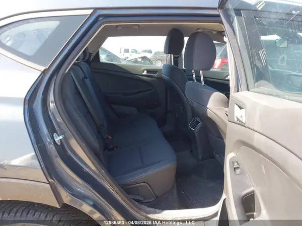 KM8J3CA45KU043738 2019 HYUNDAI TUCSON - Image 8