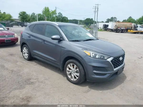 KM8J3CA45KU077470 2019 HYUNDAI TUCSON - Image 1