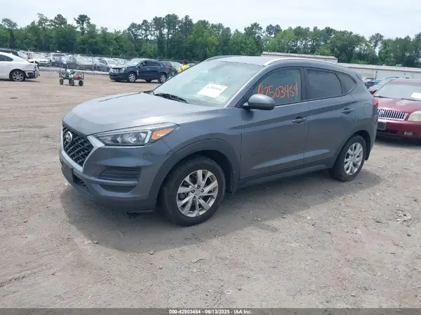 KM8J3CA45KU077470 2019 HYUNDAI TUCSON - Image 2