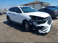 KM8J3CA45KU844332 2019 HYUNDAI TUCSON