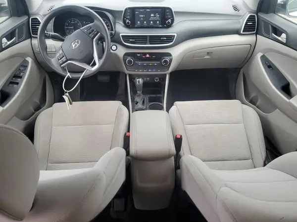 KM8J3CA45KU944527 2019 HYUNDAI TUCSON - Image 8