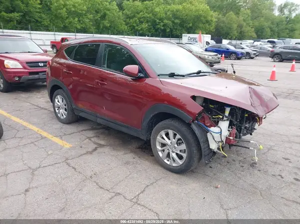 KM8J3CA45KU977933 2019 HYUNDAI TUCSON - Image 1