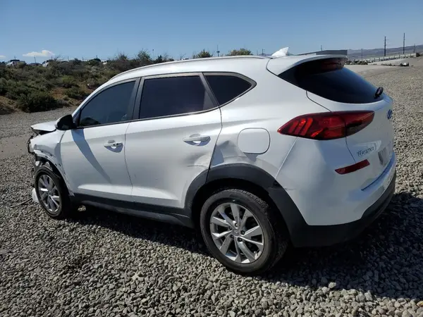 KM8J3CA45KU987331 2019 HYUNDAI TUCSON - Image 2