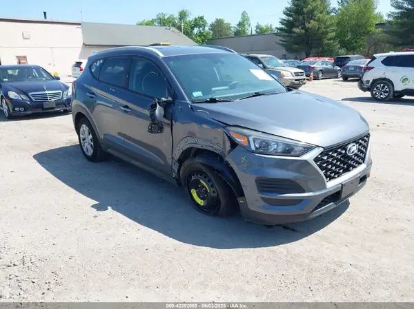 KM8J3CA45KU990648 2019 HYUNDAI TUCSON - Image 1