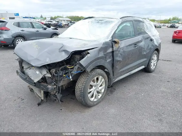 KM8J3CA45LU094965 2020 HYUNDAI TUCSON - Image 2