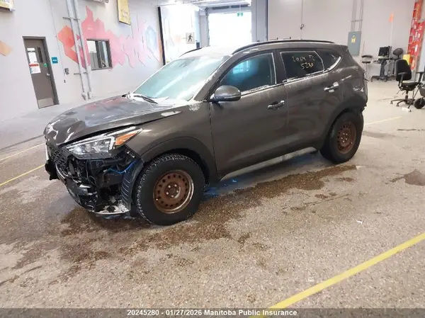 KM8J3CA45LU117628 2020 HYUNDAI TUCSON - Image 2