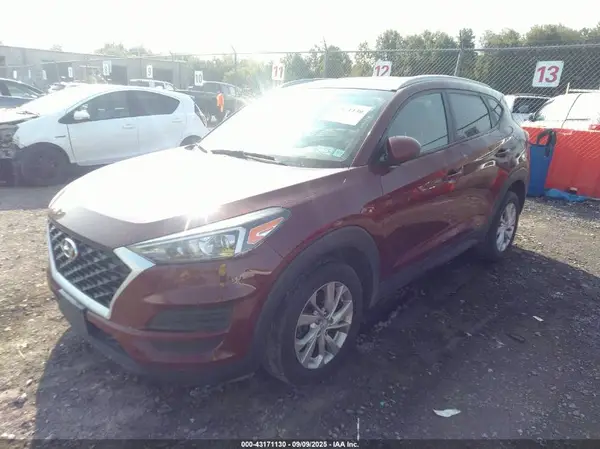 KM8J3CA45LU177179 2020 HYUNDAI TUCSON - Image 2