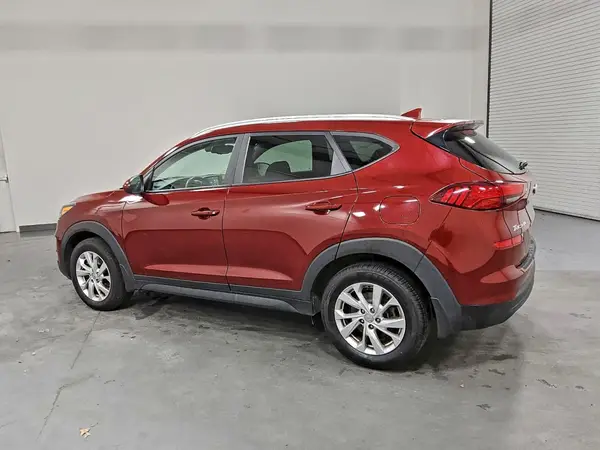 KM8J3CA45LU267013 2020 HYUNDAI TUCSON - Image 2