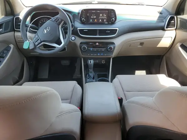 KM8J3CA45MU345596 2021 HYUNDAI TUCSON - Image 8