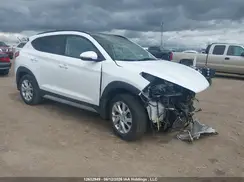 KM8J3CA45MU347784 2021 HYUNDAI TUCSON