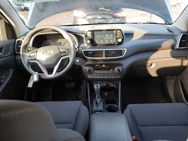 KM8J3CA45MU365735 2021 HYUNDAI TUCSON - Image 8