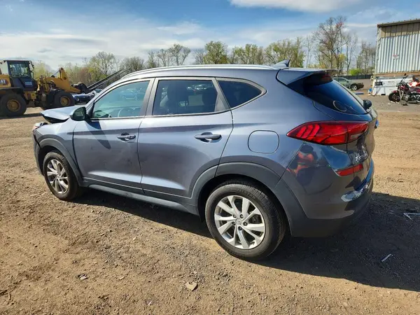 KM8J3CA45MU385922 2021 HYUNDAI TUCSON - Image 2