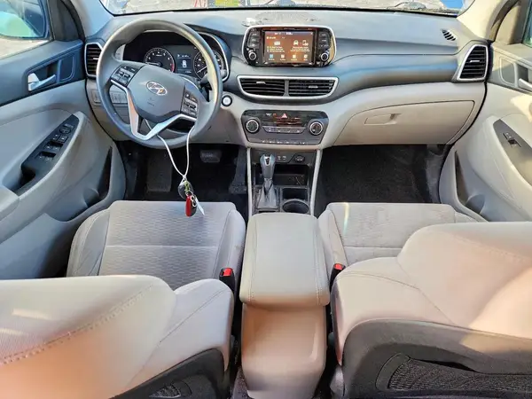 KM8J3CA45MU386939 2021 HYUNDAI TUCSON - Image 8