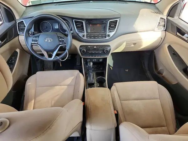 KM8J3CA46GU036773 2016 HYUNDAI TUCSON - Image 8