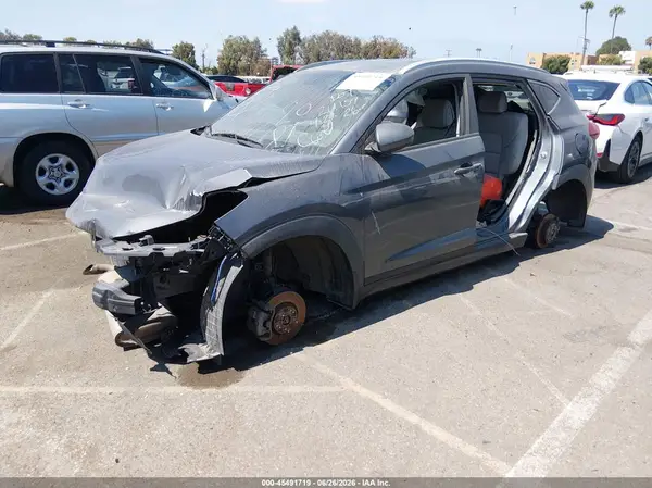 KM8J3CA46GU053931 2016 HYUNDAI TUCSON - Image 2